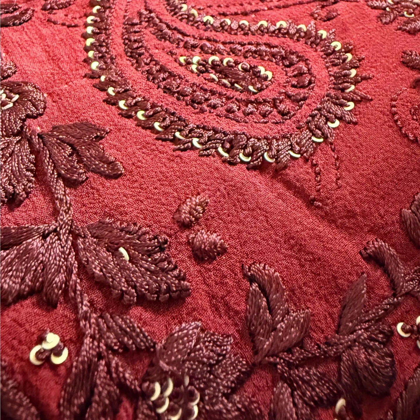 Vintage Dupatta: Maroon